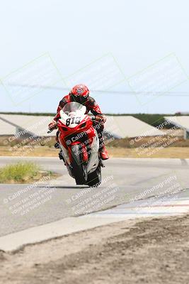 media/May-26-2025-Lets Ride (Mon) [[3bf1de1d65]]/A Group/12pm (Wheelie Bump)/